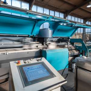 CNC-Kaltkreissäge KKS463 NA, Kaltenbach, Lörrach, Säge, Metall - Säge, Profile, Vollmaterial, Flachstahl, Rundrohre, Quadratrohre, U-Profil, Präzise Schnitte, Hohe Schnittleistung, Magazin, Beschriftungen